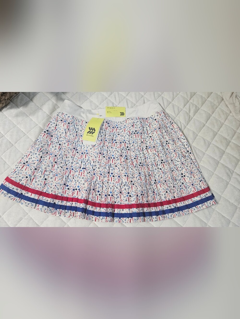 Girls' Mid Rise Pleated Active Skort - All In Motion™ Cream XL